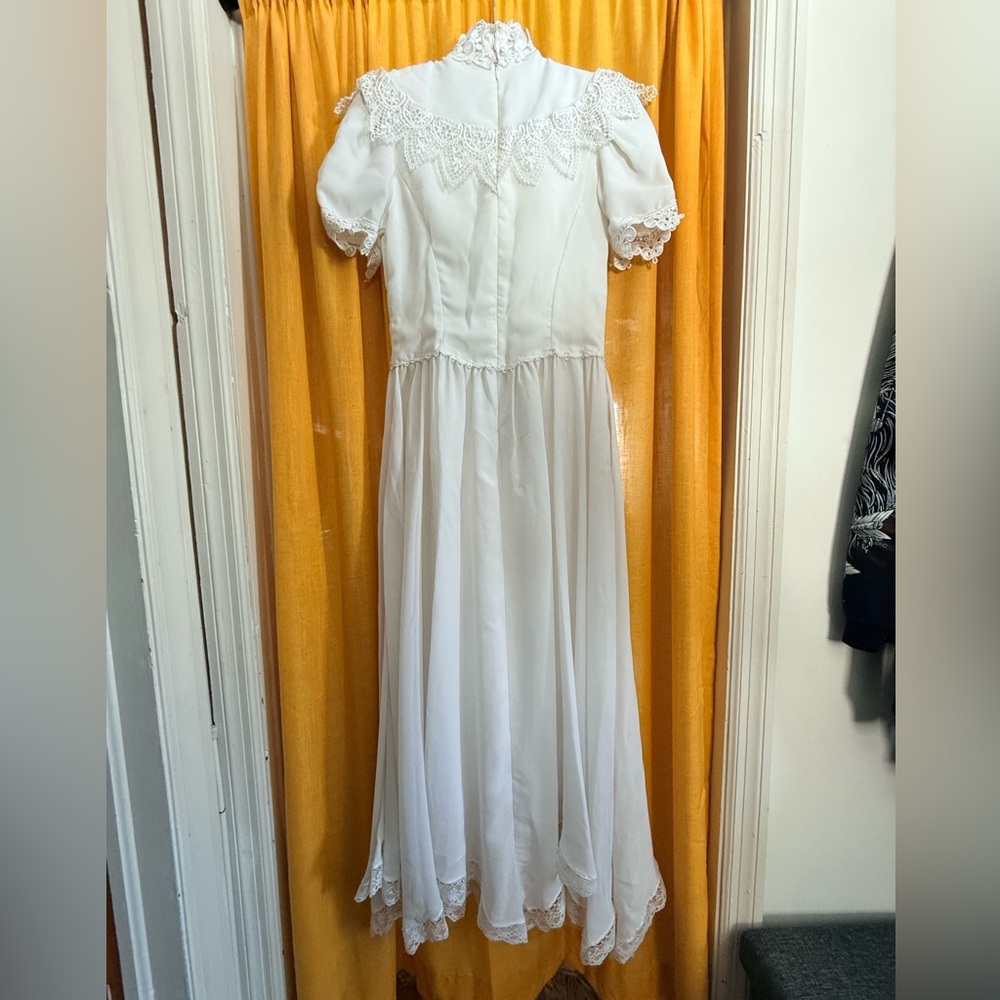 Vintage Western Victorian Wedding Dress - Picture 7 of 12